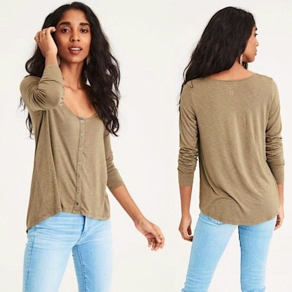 American Eagle - Soft and Sexy - button down long sleeve top - Medium